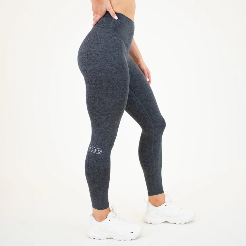 Fleo El Toro Legging 25" High Rise Legging Bounce Magnet Black Small